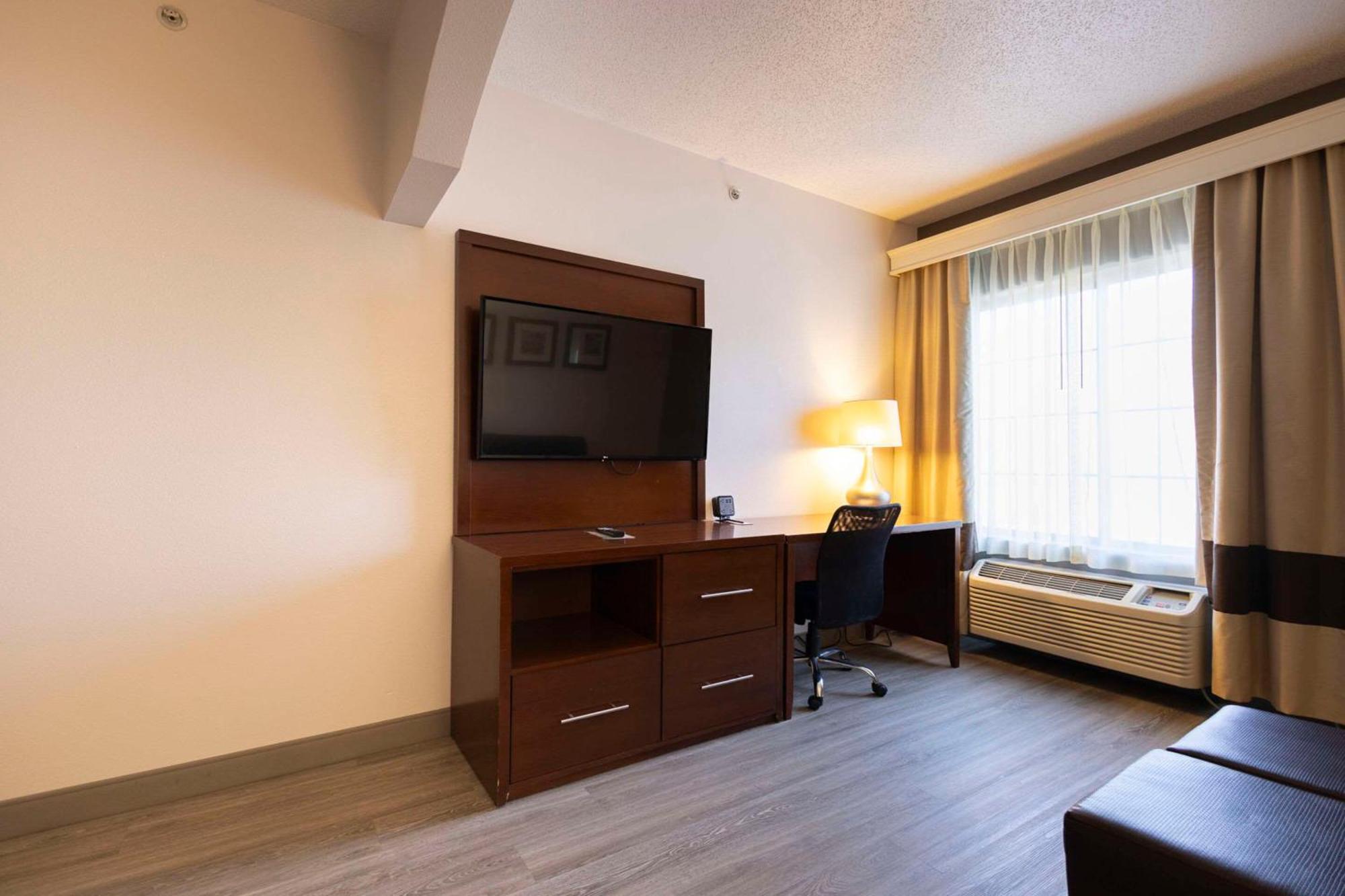 Comfort Suites Springfield Ngoại thất bức ảnh