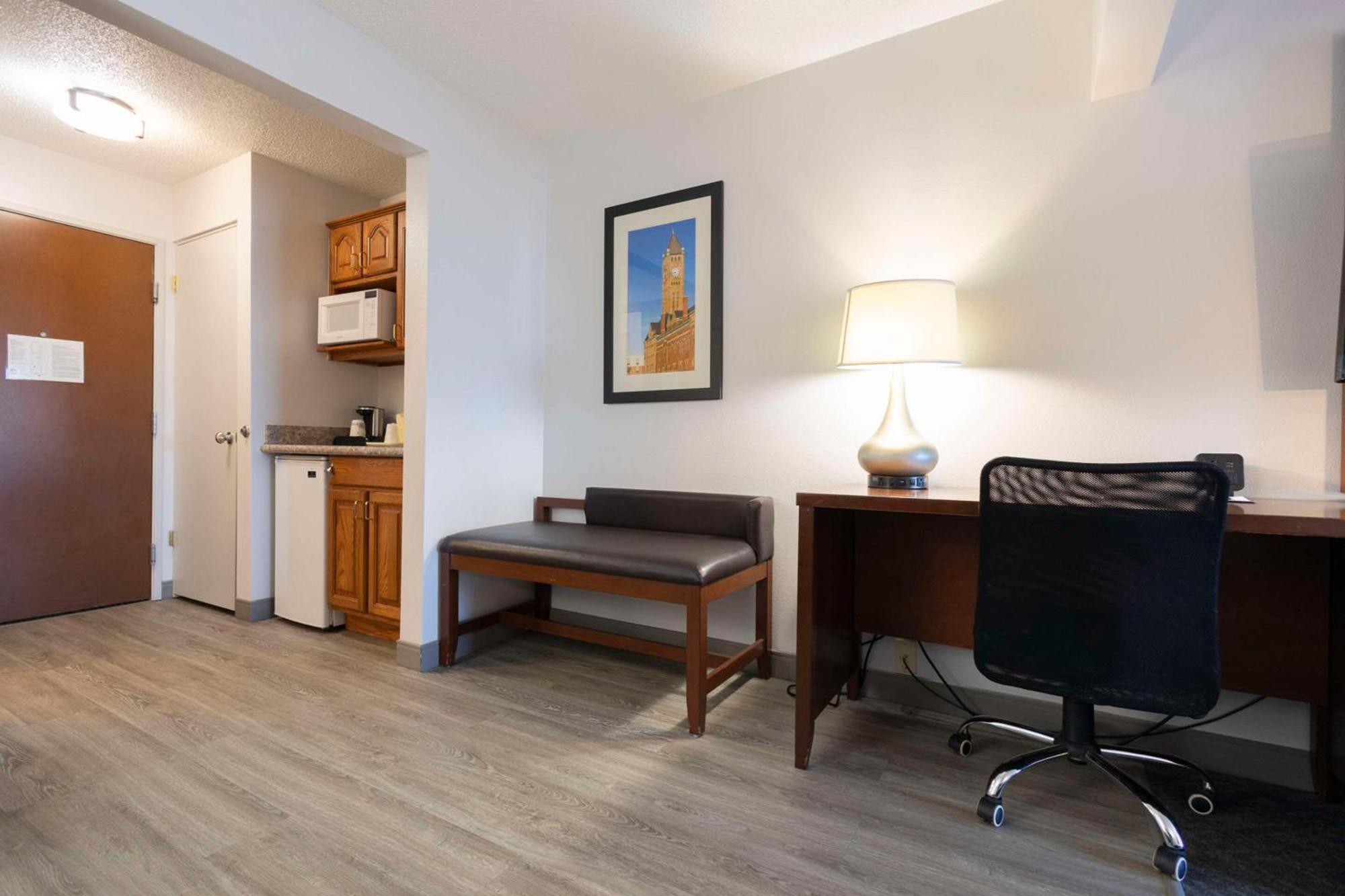 Comfort Suites Springfield Ngoại thất bức ảnh